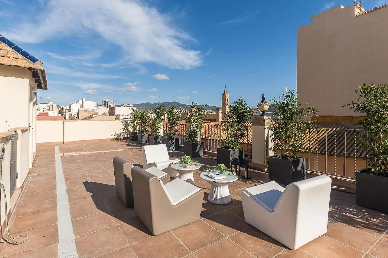 Apartment Homeclub Encanto Con Azotea Comun En Marmoles I Malaga Spain